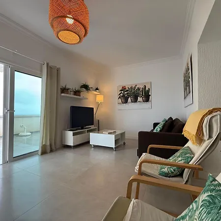 Pambnb Beachfront 1br Playa Chica Santa Cruz de Tenerife