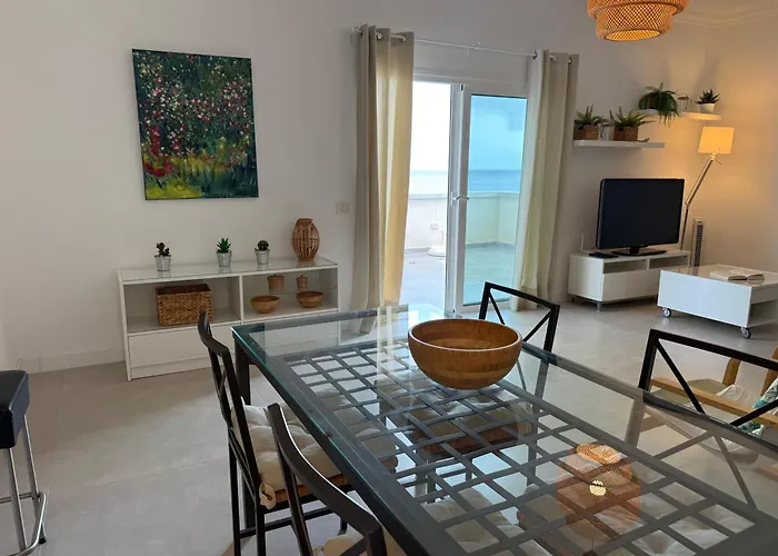 Pambnb Beachfront 1br Playa Chica Apartmán *