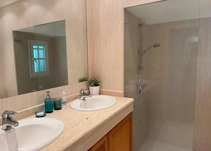 Pambnb Beachfront 1br Playa Chica * Santa Cruz de Tenerife